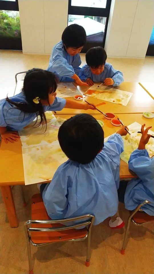 年中さん  野菜の絵の具でお絵かきしたよ！

#平手幼稚園 
#名古屋市緑区 
#こども園 
#造形教室 
#お絵描き