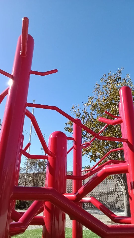 園庭に新しい遊具がやってきたよ！

#平手幼稚園 
#名古屋市緑区
#こども園 
#園庭遊び 
#遊具